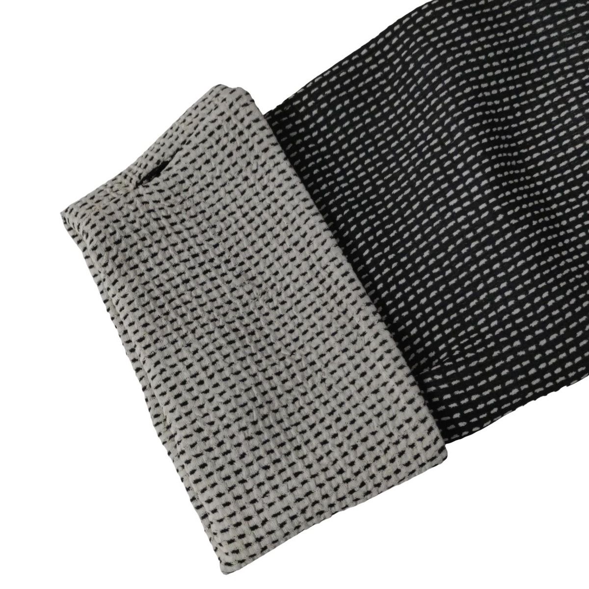 ダークグレー×黒×マルチ