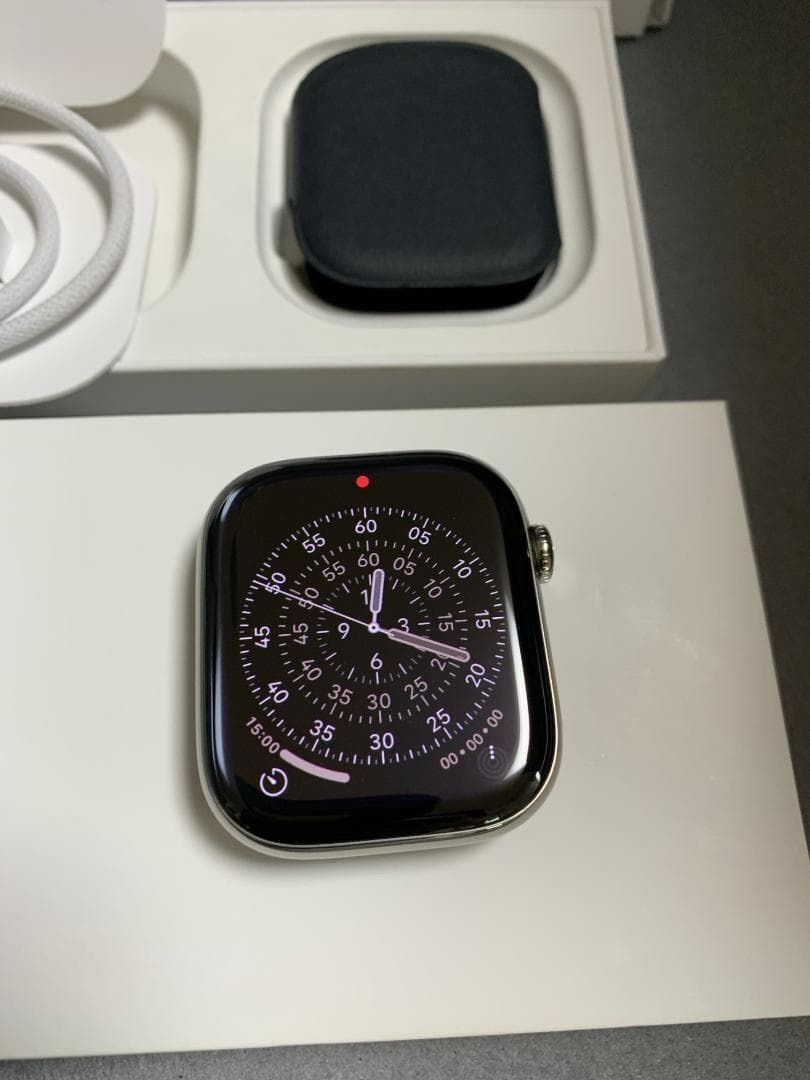 超 Apple Watch Series 10 GPS＋Cellular版 64 GB 46 mm ナチュラルチタニウム色