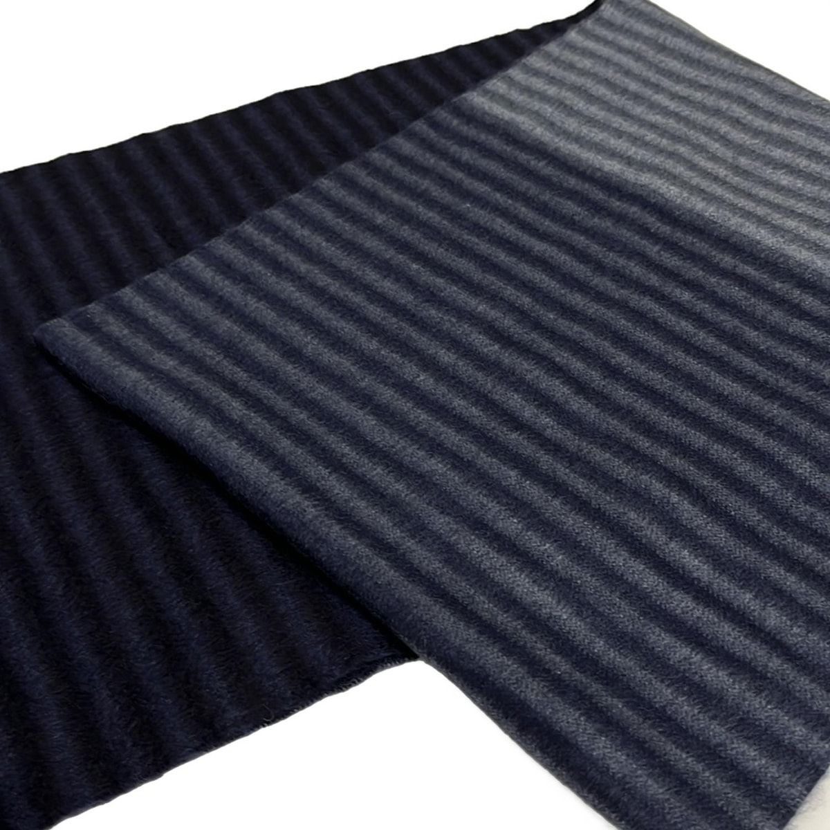 FERRAGAMO/SalvatoreFerragamo(サルバトーレフェラガモ) マフラー美品