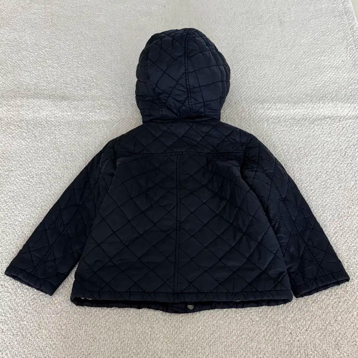 バーバリー キッズ キルティングジャケット 3 y