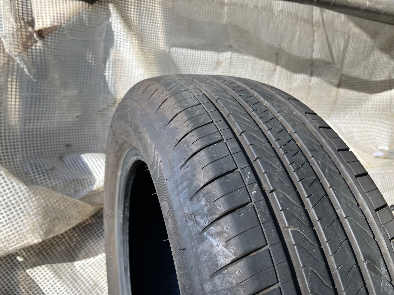 送料込み] 195/60R16 89H 2024年製 GOOD YEAR ASSURANCE TRIPLEMAX2