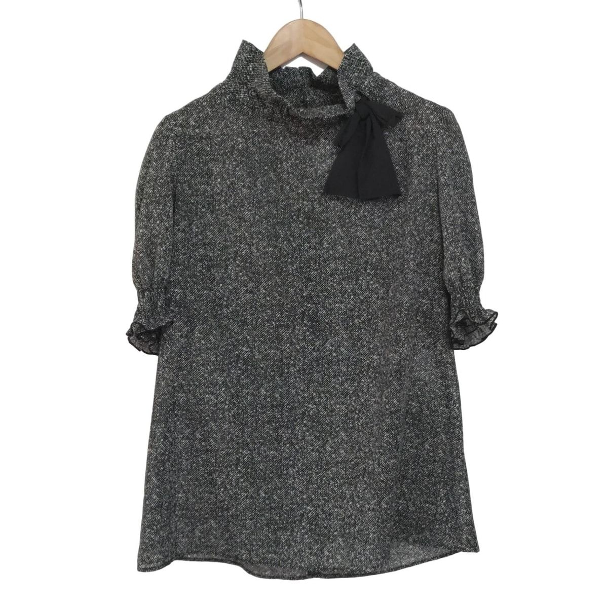 M'sグレイシー　可愛いチュニック　リボン　中古美品エムズクレイシー M'S GRACY(エムズグレイシー) チュニック サイズ40 M レディース美品