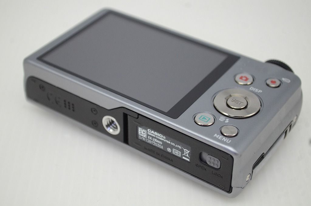 美品 CASIO カシオ HIGH SPEED EXILIM EX-ZR400 コンパクトデジタル