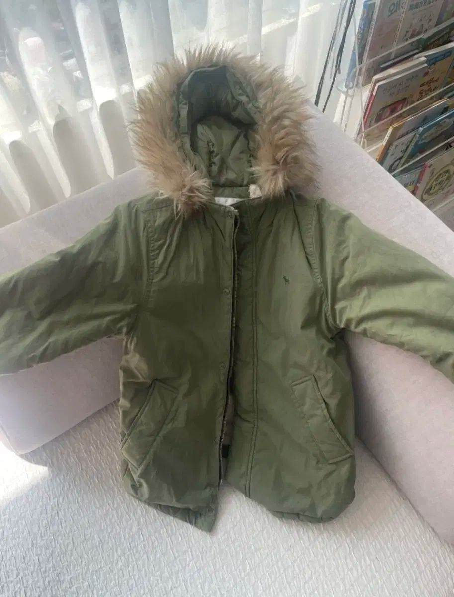ブルードッグ カーキ マウンテンダウンジャケット 130 小学 ダウン 女の子 冬ダウン スキースノーボード場ダウン