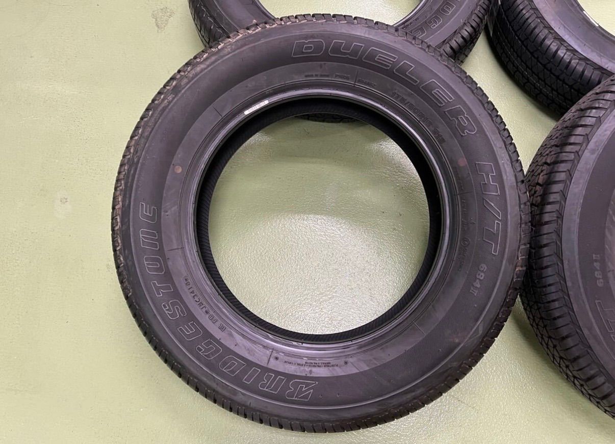 バリ山 258 157 01 ジムニー タイヤ 175 80 R 16 ブリヂストン デューラー H T 684Ⅱ 2018年製 ひび割れ無し 室内保管 溝約8 mm 夏タイヤ