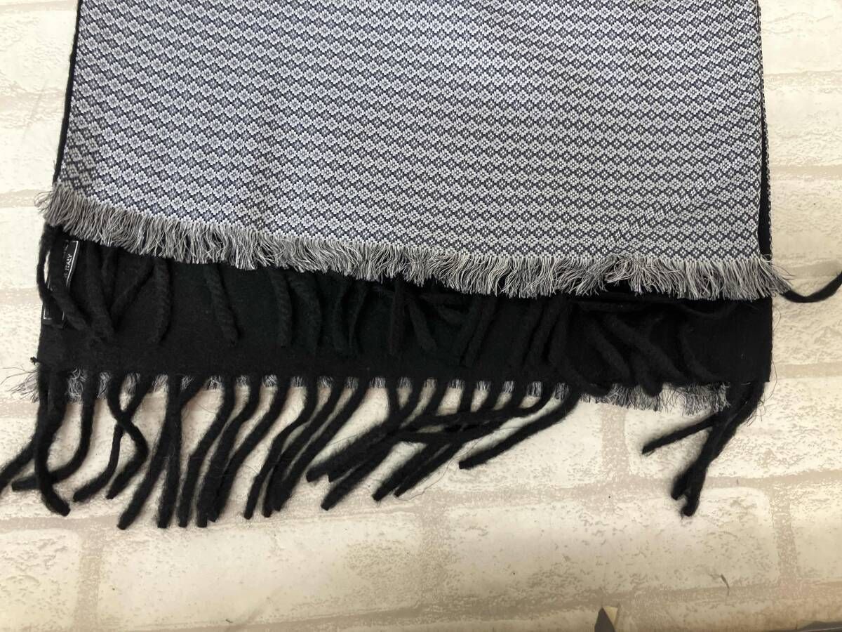 BRIONI ブリオーニ マフラー ストール レディース メンズ 幾何学模様