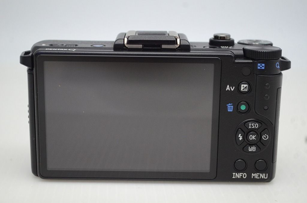 美品 PENTAX ペンタックス Q ボディ ミラーレス一眼カメラ ブラック 元