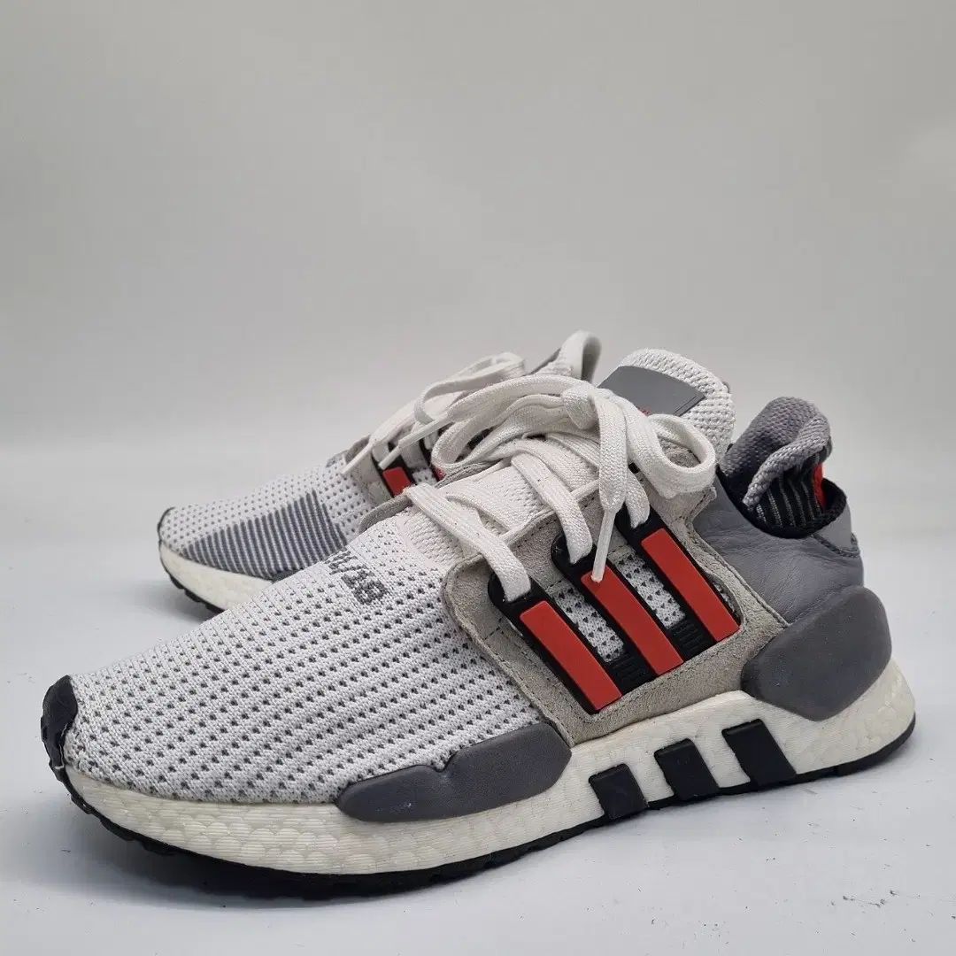 アディダス eqt ポケモンカード メンズスニーカー 260