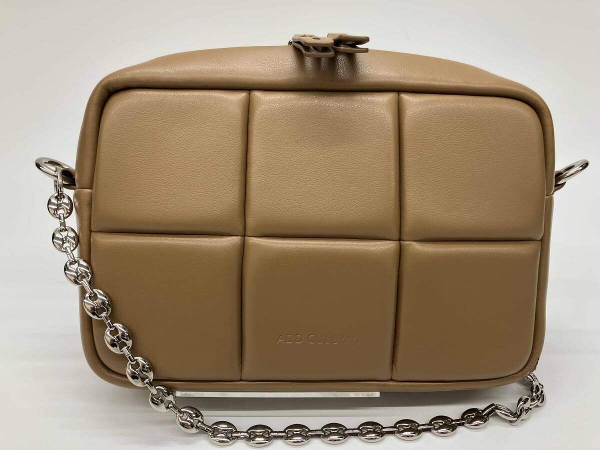 ADD CULUMN PUFF CROSSBODY ECS アドカラム ショルダ バッグ クロスボディバッグ ベ ジュ フェイクレザ 角スレあり