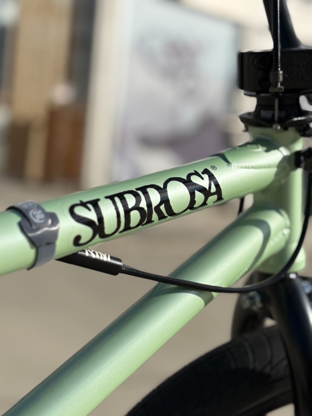 BMX 完成車】Subrosa Wings Park 20inch Model「店舗引き取り限定