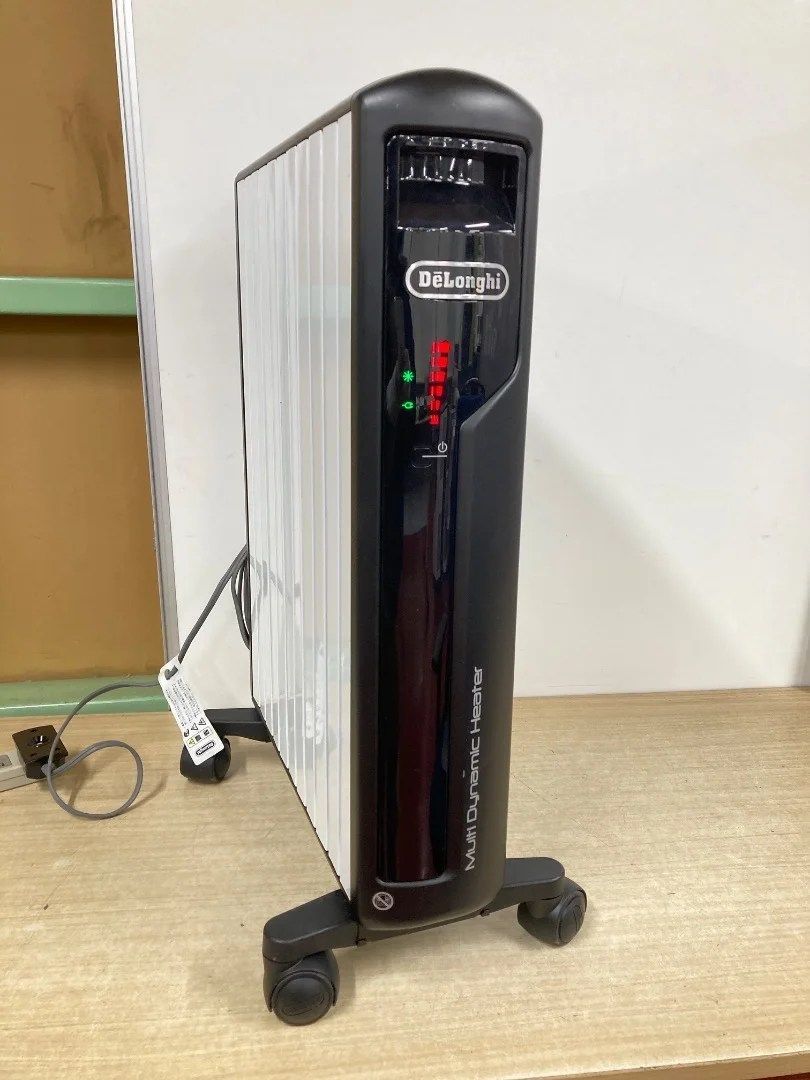 DeLonghi デロンギ MDHU 15-BK マルチダイナミックヒーター 13畳相当 オイルレス 静音 速暖 省エネ 暖房器具 電気ヒーター 安全設計 タイマー機能付 リモコンなし 在宅用 リビング暖房 冬物家電