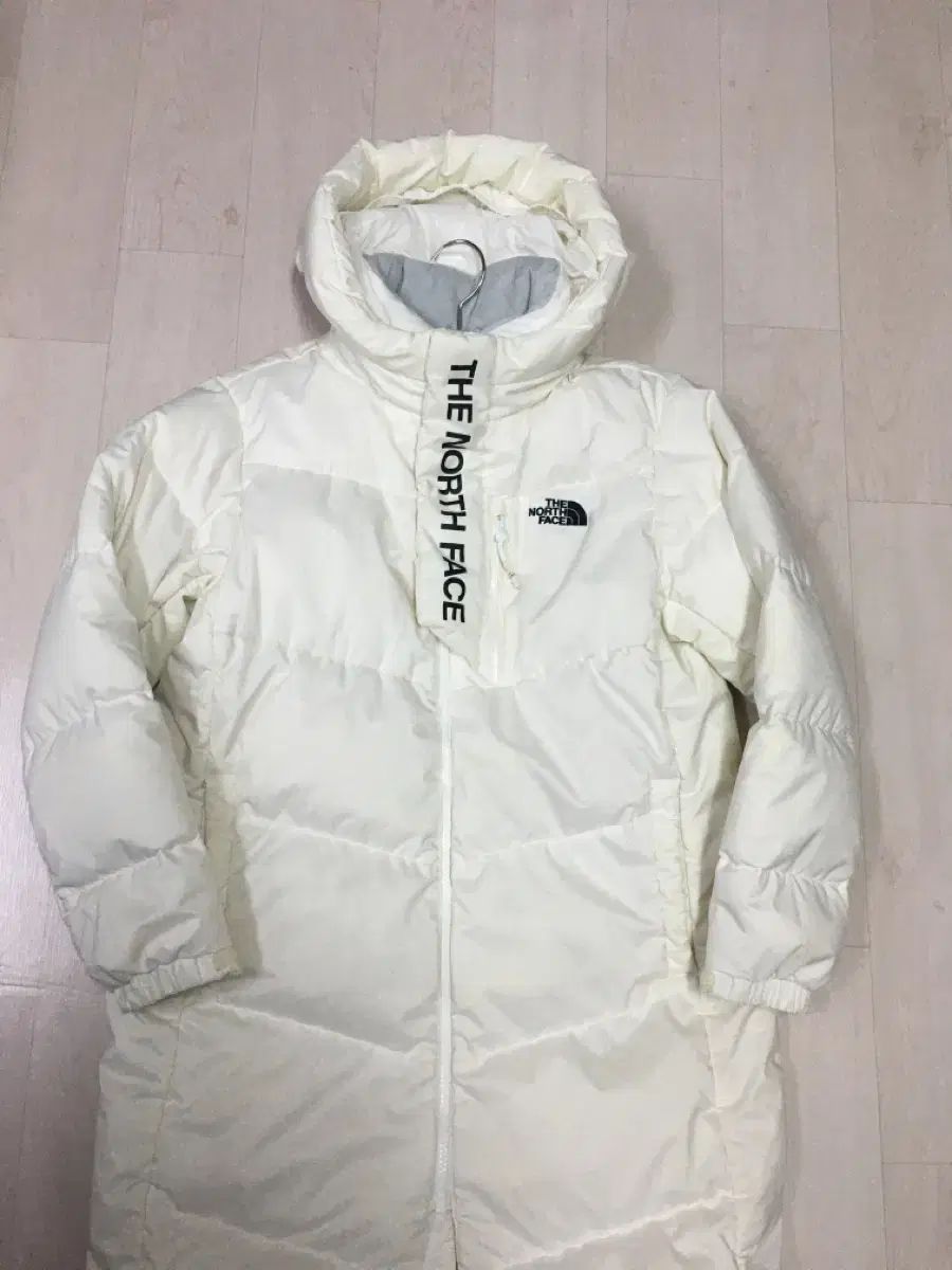 キッズ150号 THE NORTH FACE ザノースフェイス 白 グースダウン ロング丈 ダウンジャケット