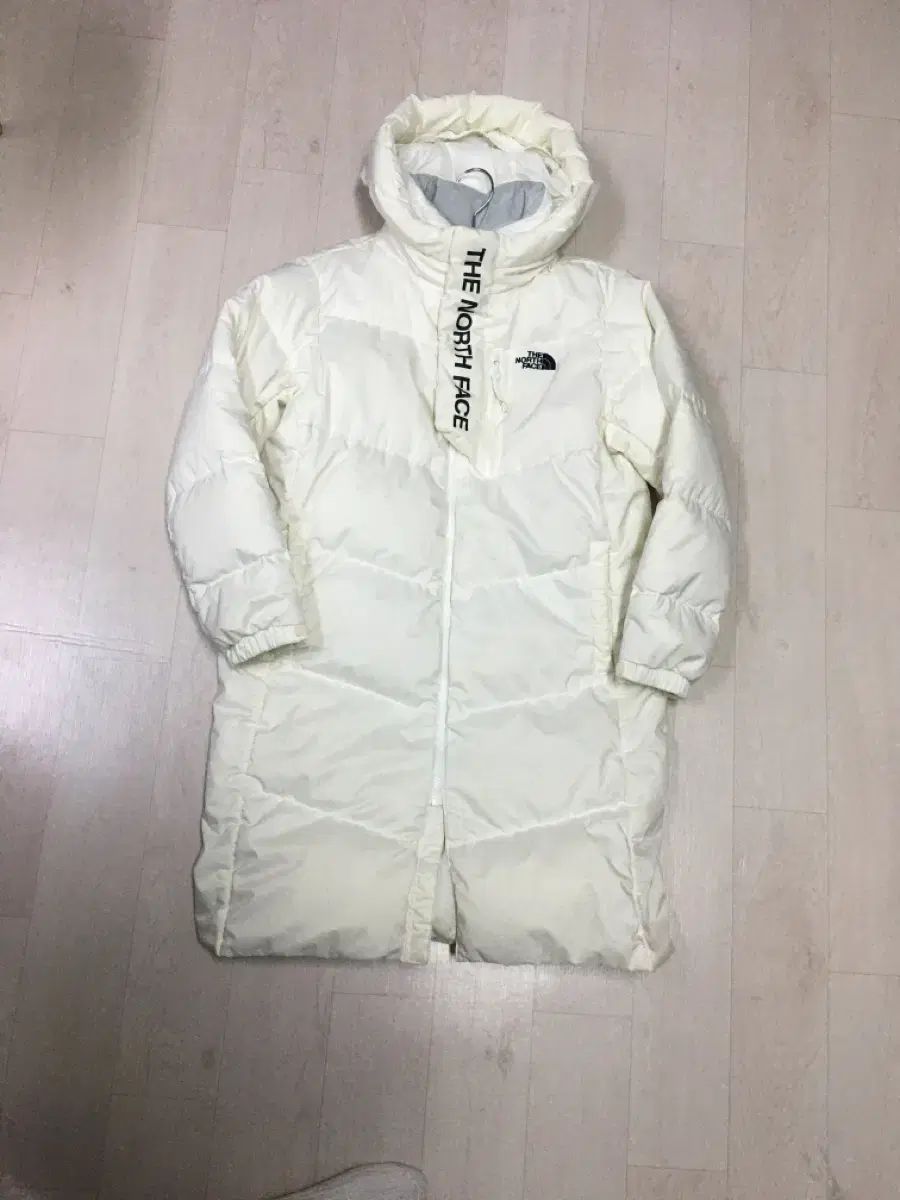 キッズ150号 THE NORTH FACE ザノースフェイス 白 グースダウン ロング丈 ダウンジャケット