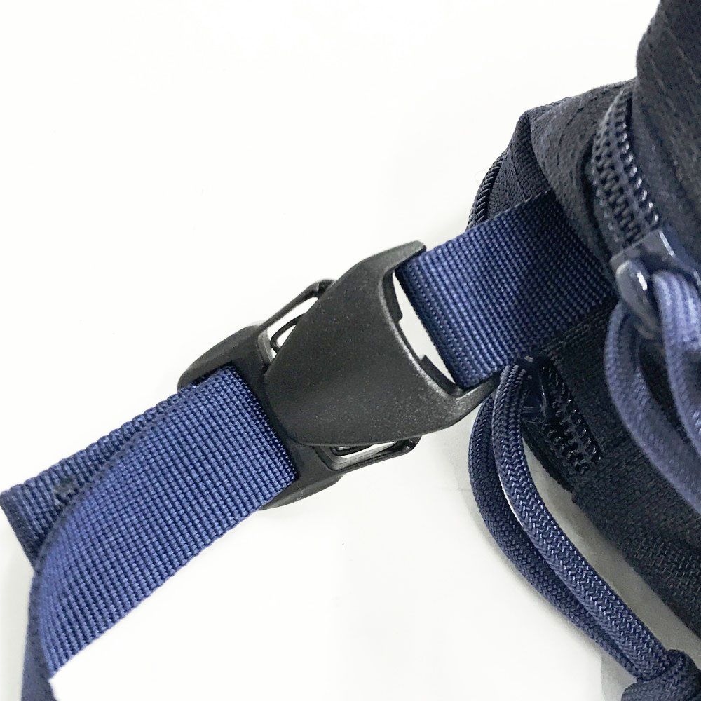 ブリーフィング クラッチバッグ