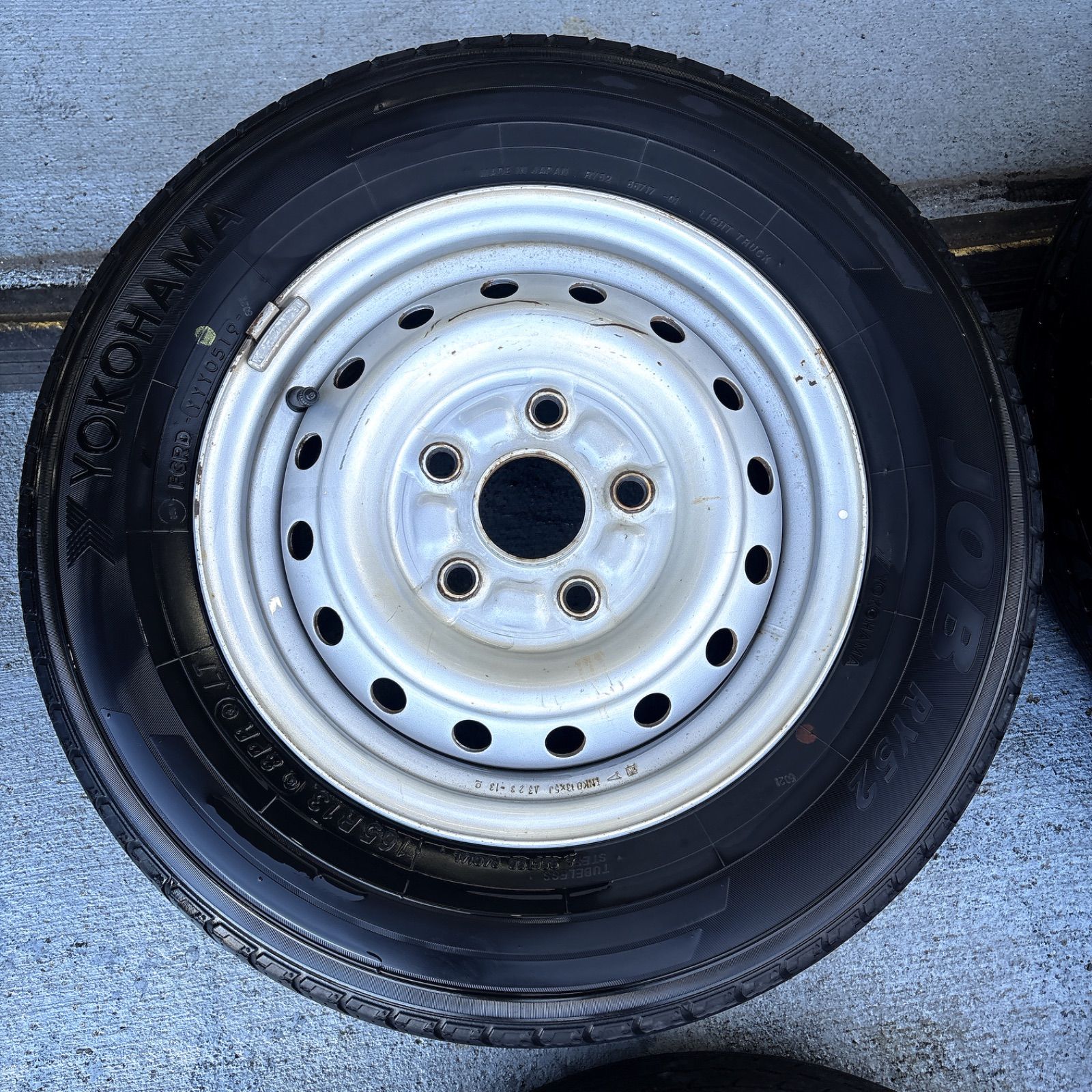 トヨタ ライトエース タウンエース ホイールタイヤセット