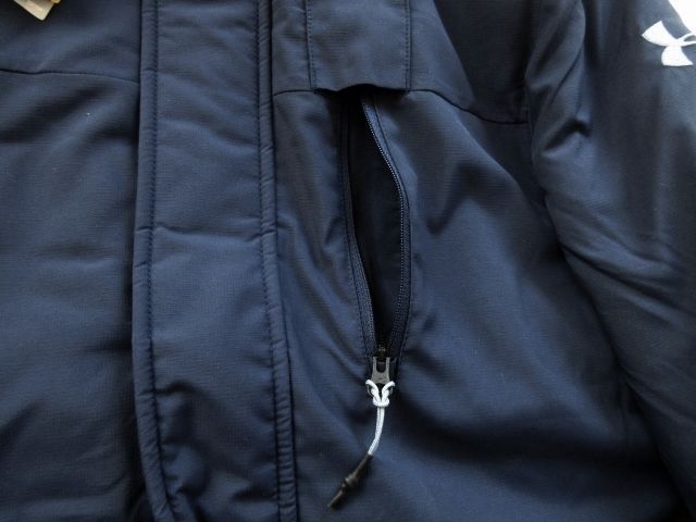 メンズ S 】未使用 定価25,300円 UNDER ARMOUR アンダーアーマー メンズ S 】未使用 定価25,300円 UNDER ARMOUR アンダーアーマー