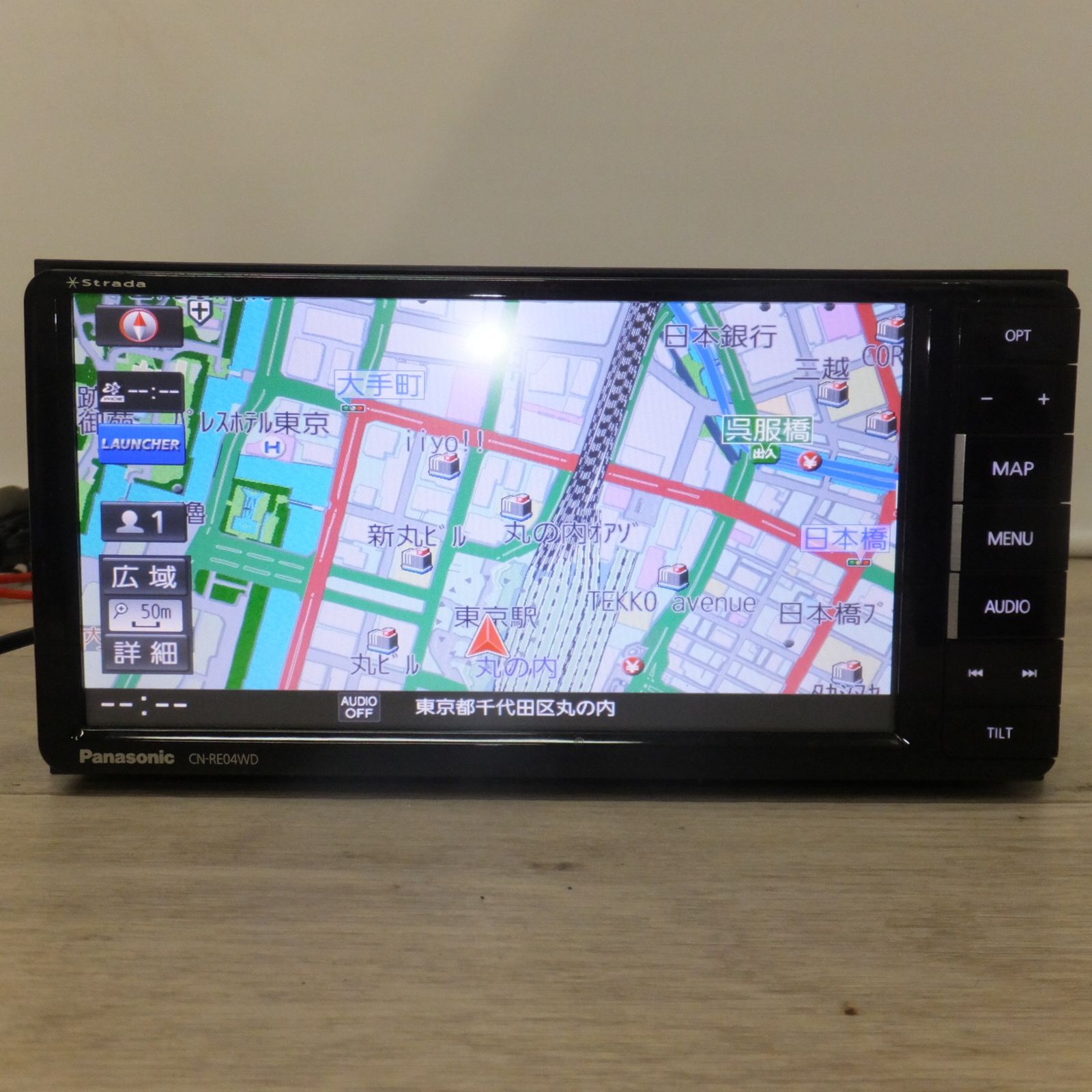 パナソニック Panasonic SDカーナビステーション Strada CN RE 04 WD 97