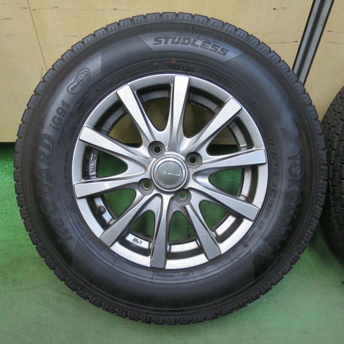 バリ溝 キレイ 9分 スタッドレス 165 80 R 13 90 88 N ヨコハマ アイスガード iG 91 MiLLOUS ミルアス 13インチ PCD 100 4 H ス