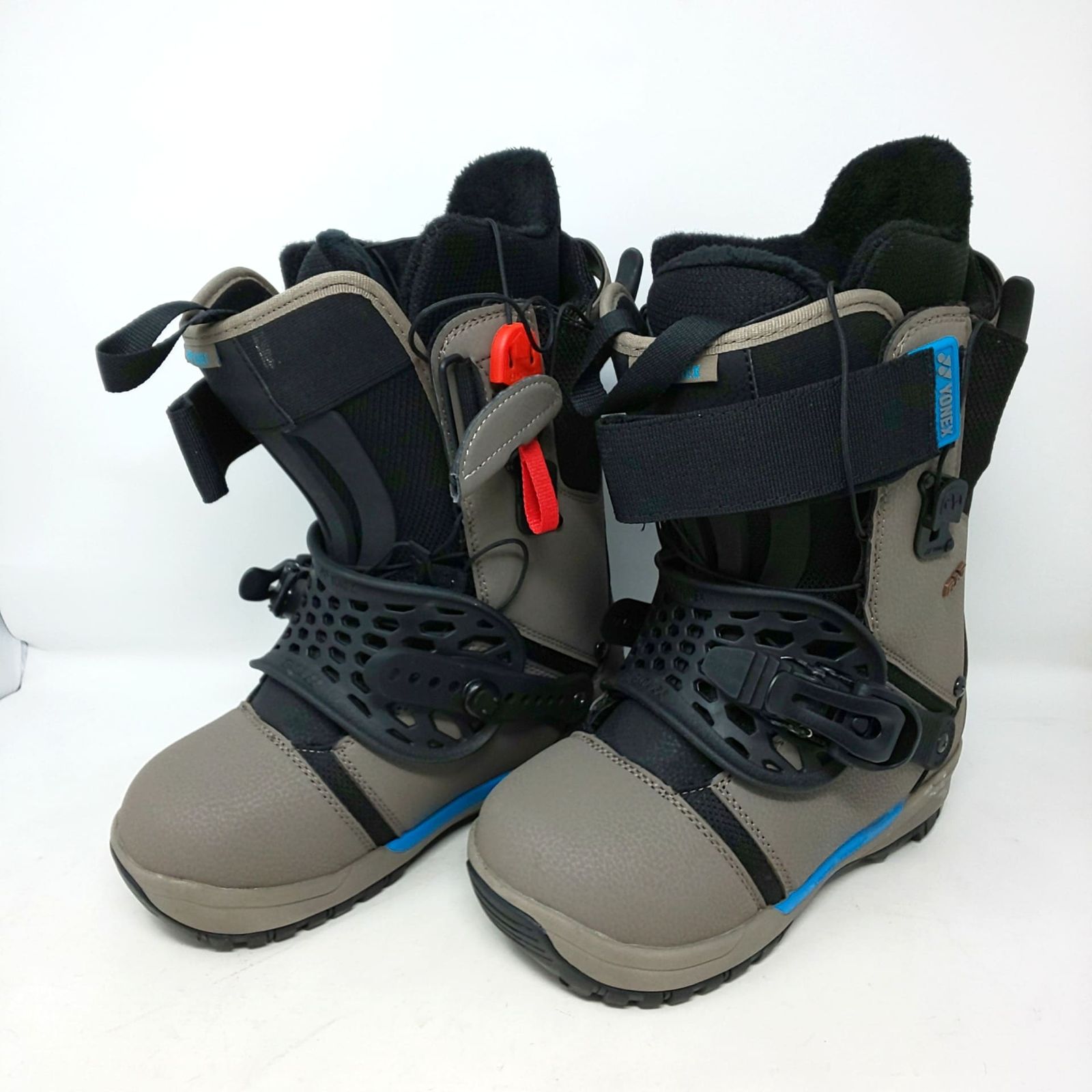 1333C-01 YONEX FLINT AB スノーボードブーツ 24.5cm ヨネックス