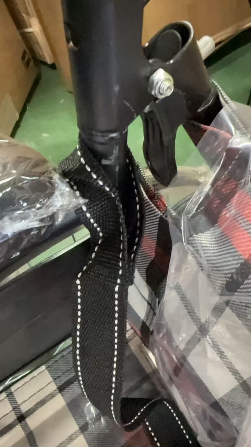  軽量アルミ製 折り畳み車椅子 介助用 自走用 コンパクト設計 大型キャスター搭載 DN 101 A 2 730296 その他 車椅子