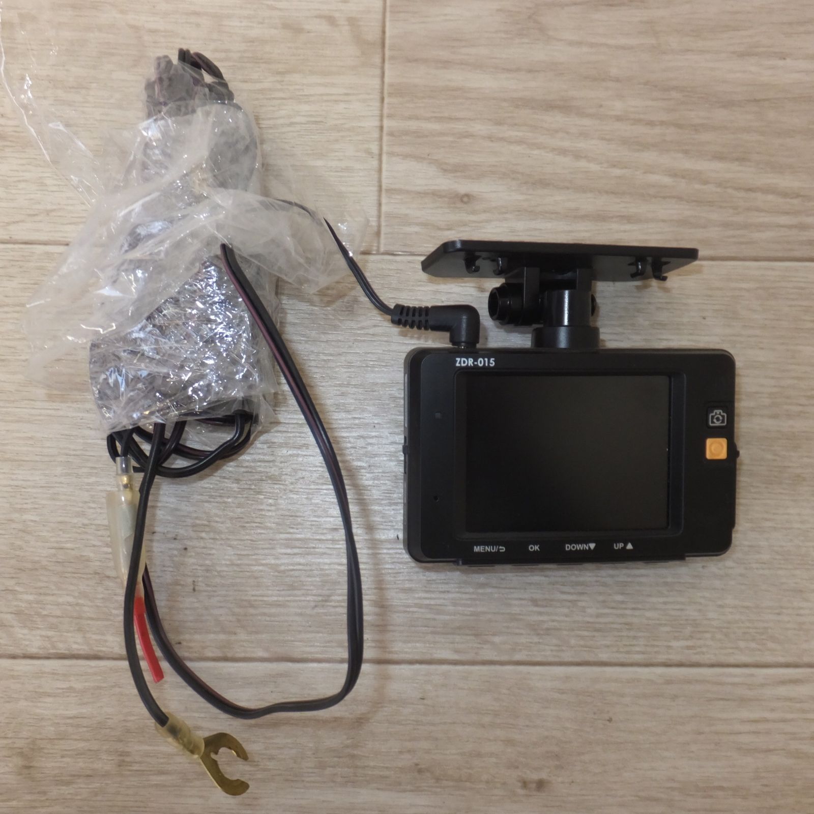 送料無料] ☆コムテック COMTEC ドライブレコーダー ZDR-015 SDカード