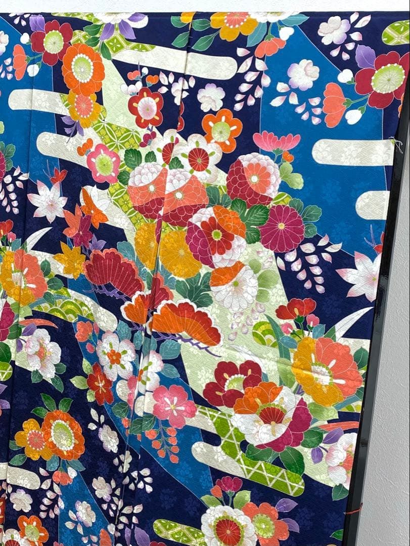  振袖 仮絵金駒 金彩 紋意匠 総柄 正絹 未仕立て品 八掛付き FU 028 振袖 着物