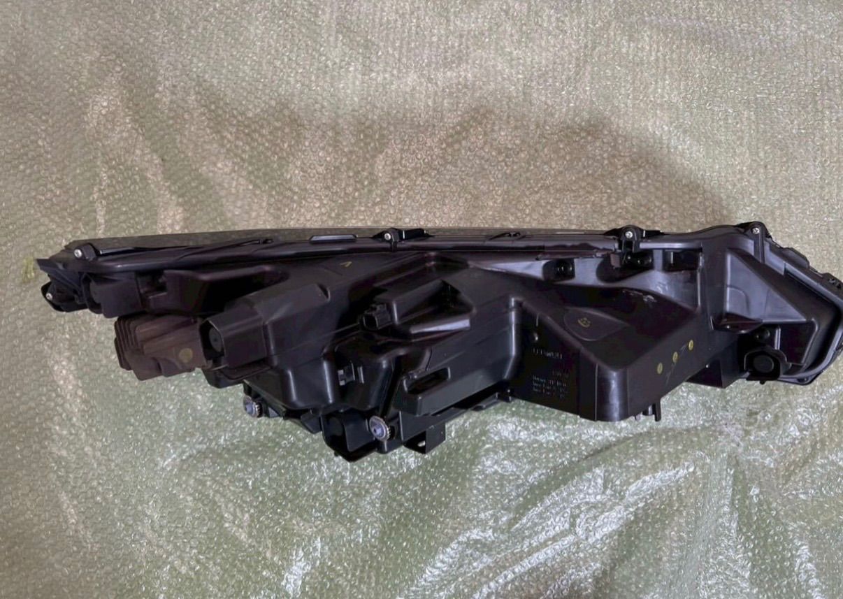 259-76-02 RX500h RX450h RX350 KOITO48-257 左ヘッドライト LED