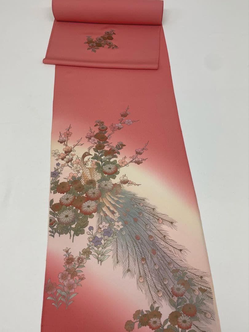 付け下げ 金彩 紋意匠 孔雀 正絹 反物 T 9134