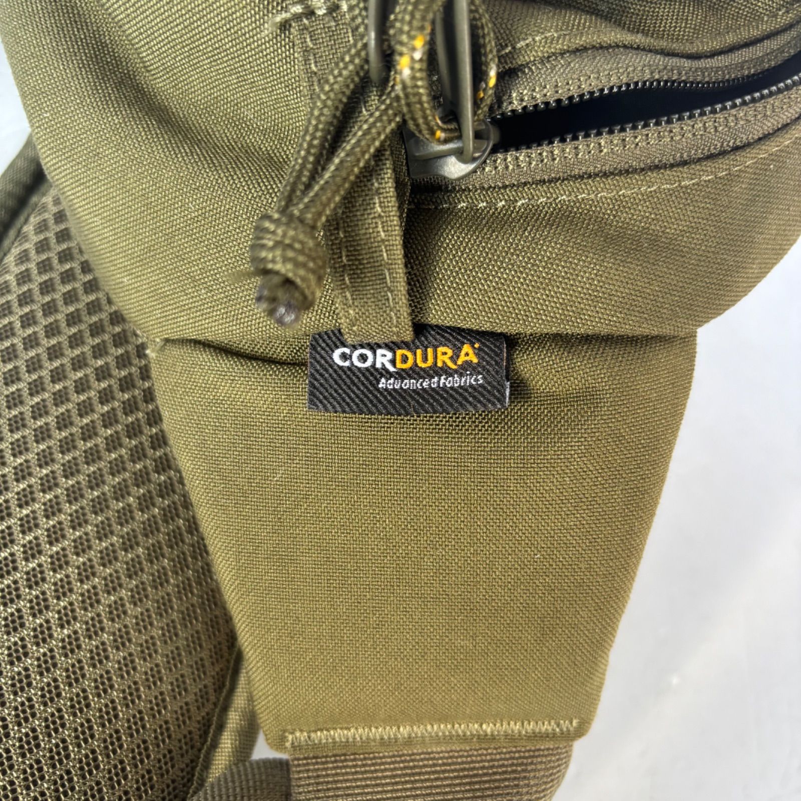 Hugoo ハグー ヒップシート ボディバッグ セカンド抱っこ紐 キッズ用品