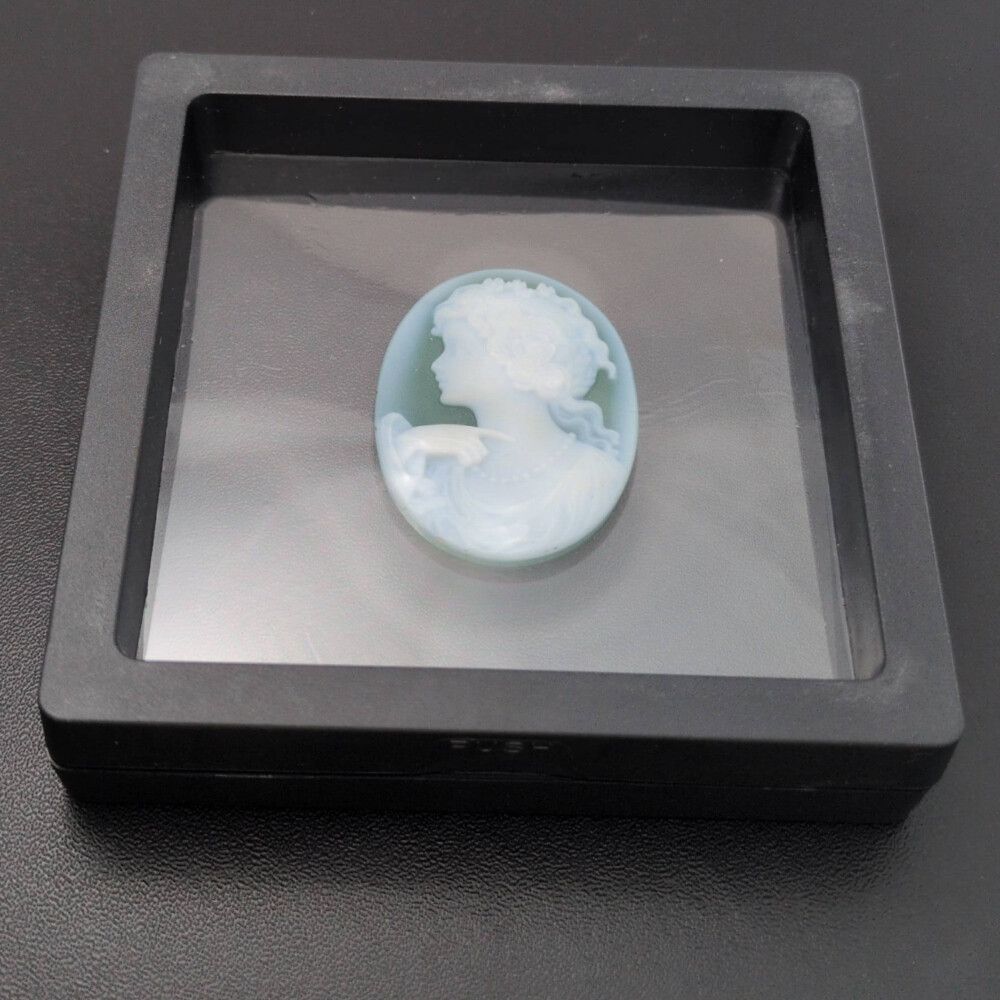 女性像モチーフ 1P・カメオ・シェル・ストーン・ルース-7.1g/ホワイト