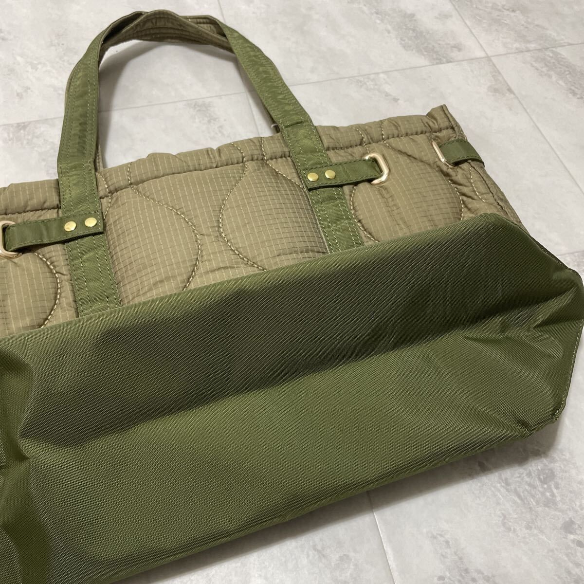 新品 TRIFFER トリファー キルティング トートバッグ ナイロン 