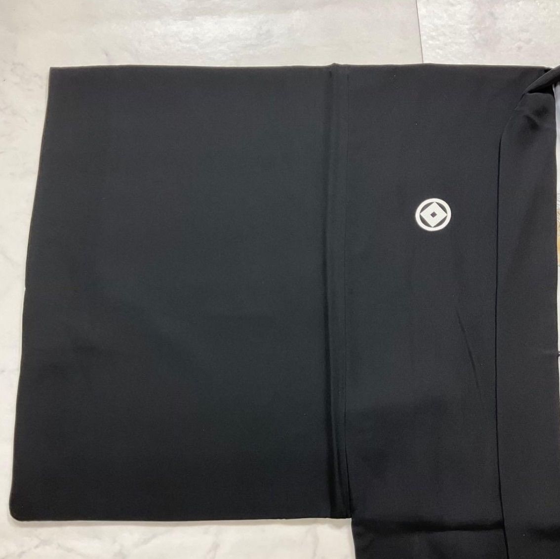 ⬛️kimono one⬛️男前屋⬛️男長羽織⬛️男黒紋付⬛️上質な羽二重正絹⬛️五つ紋⬛️裄69