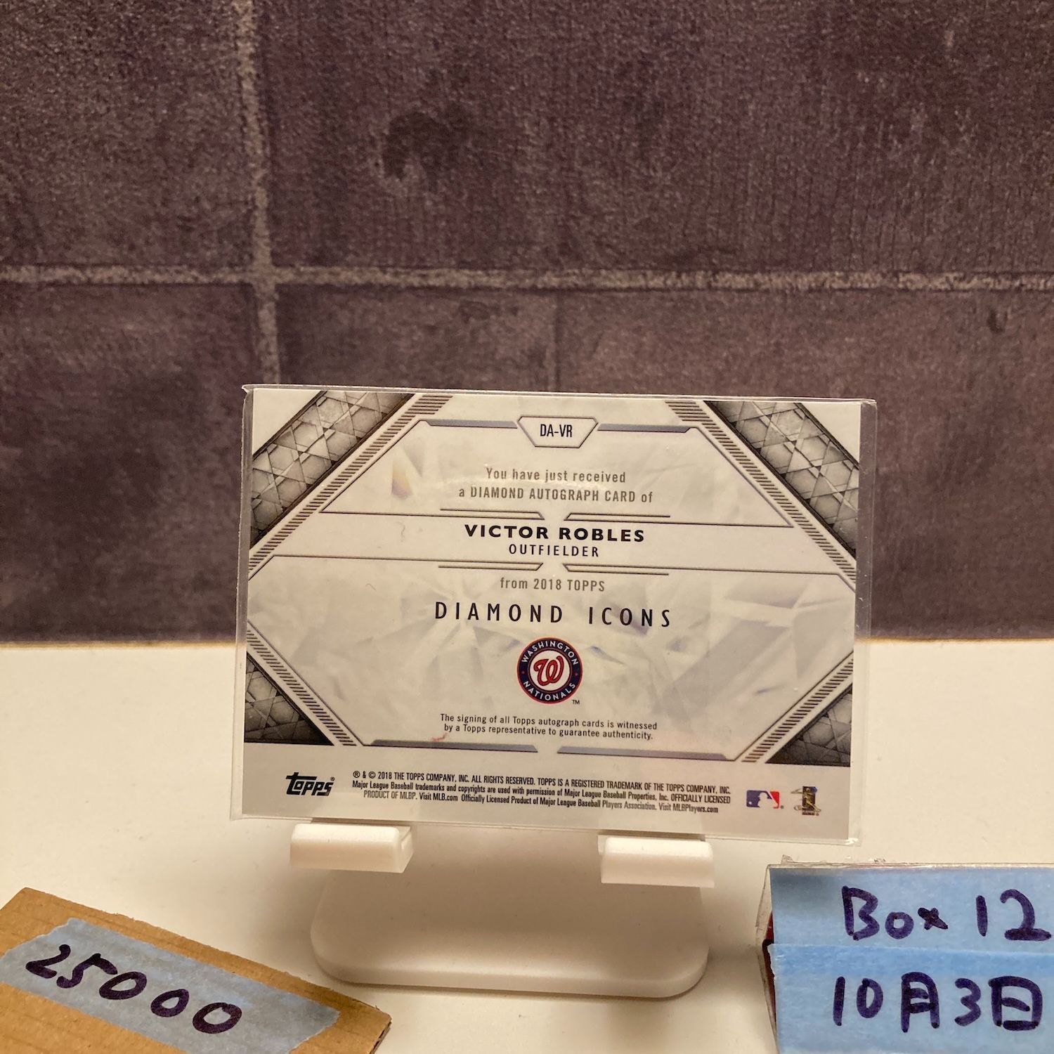 2018 Topps Victor Robles 10 直筆サインカード Washington Nationals Diamond Icons RC ルーキー Rookie ラストナンバー Last Number カード