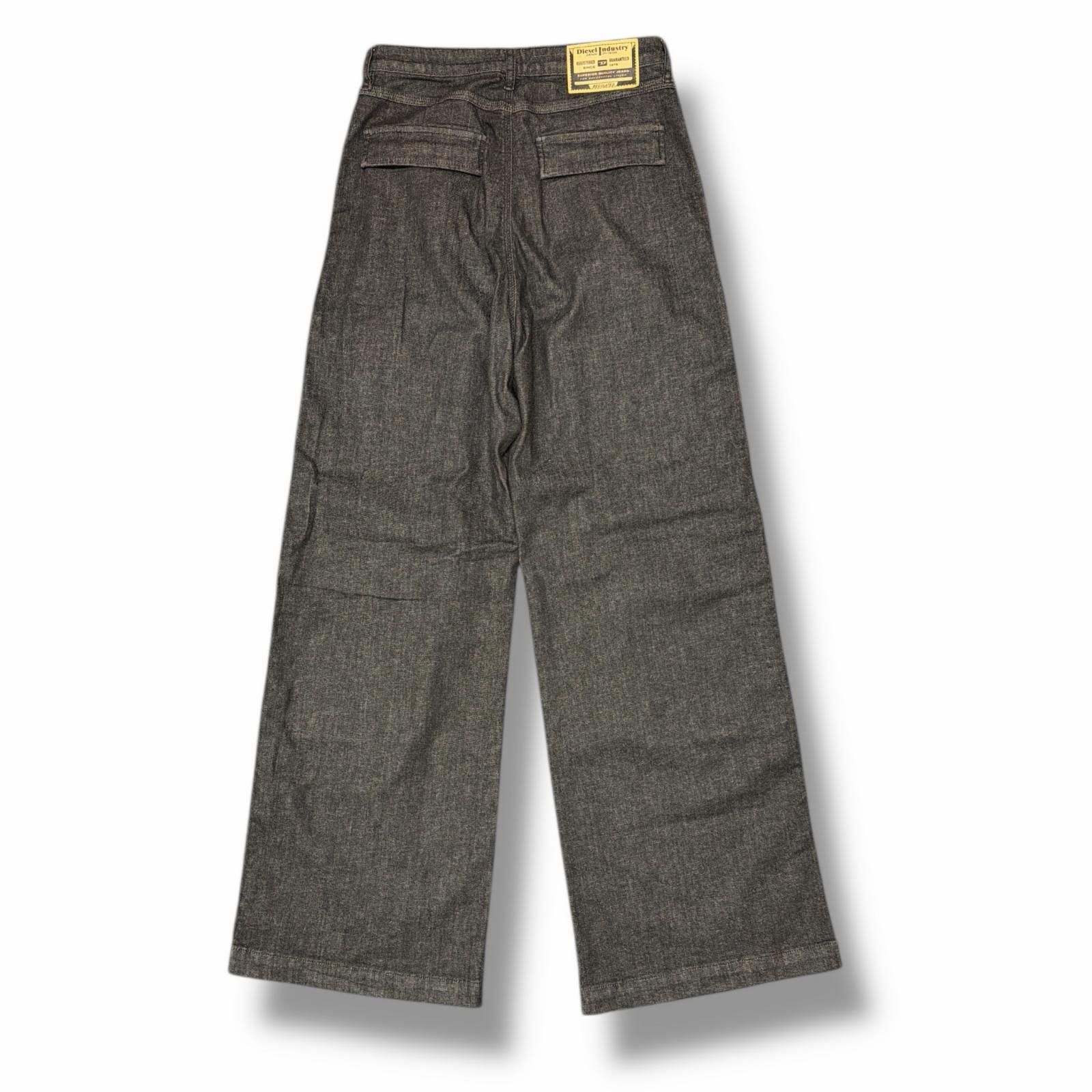 最新 DIESEL P-MIRTA-OUT デニムカーゴパンツ ジーンズ1 最新 DIESEL P-MIRTA-OUT デニムカーゴパンツ ジーンズ1