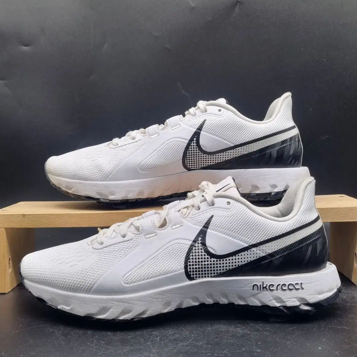 ナイキ リアクト インフィニティ プロ ゴルフシューズ 275 - メルカリ