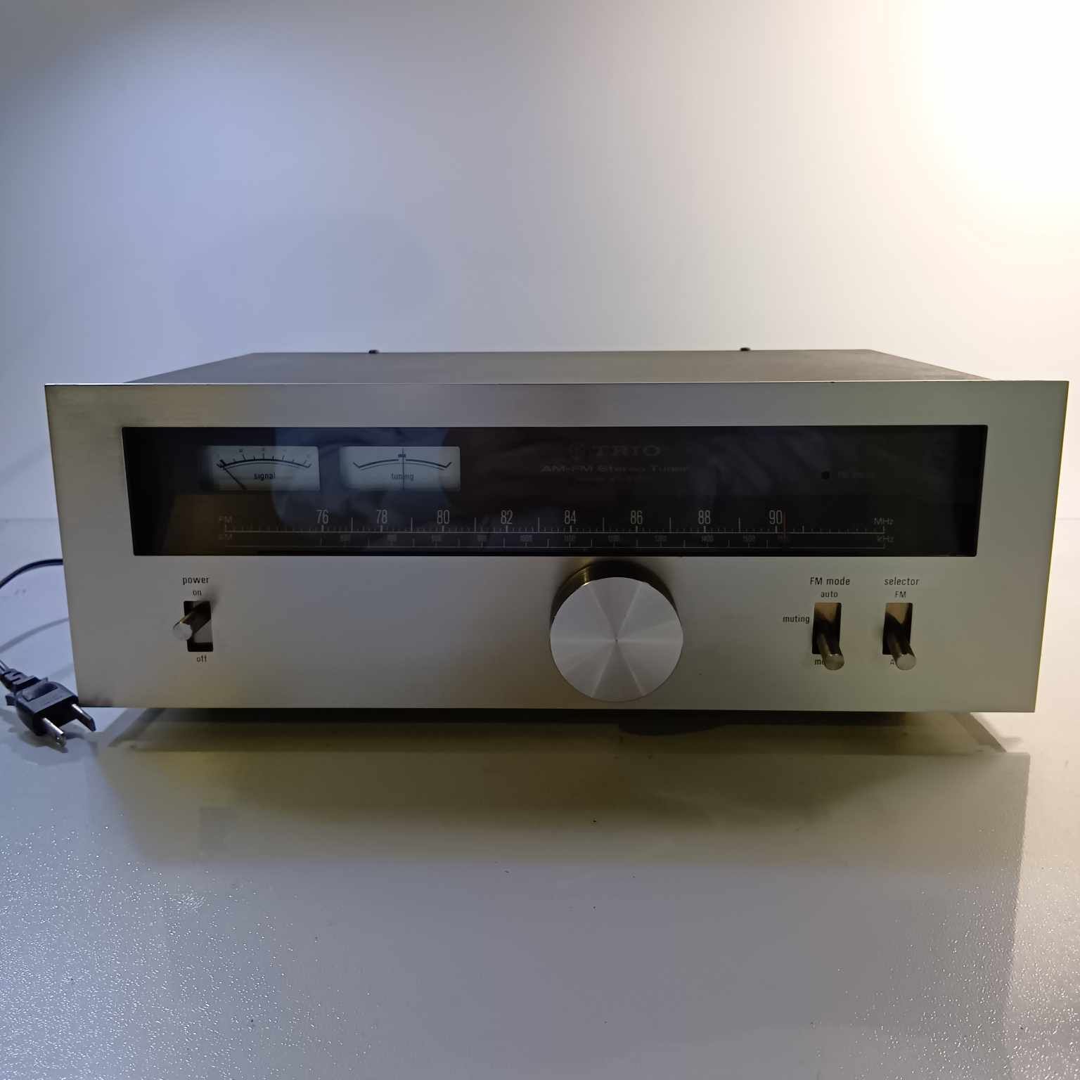 【超メルカリ市最終特価】Ｌo-D ET-400 AM-FM ステレオチューナー 超メルカリ市最終特価】Lo-D ET-400 AM-FM ステレオチューナー - メルカリ