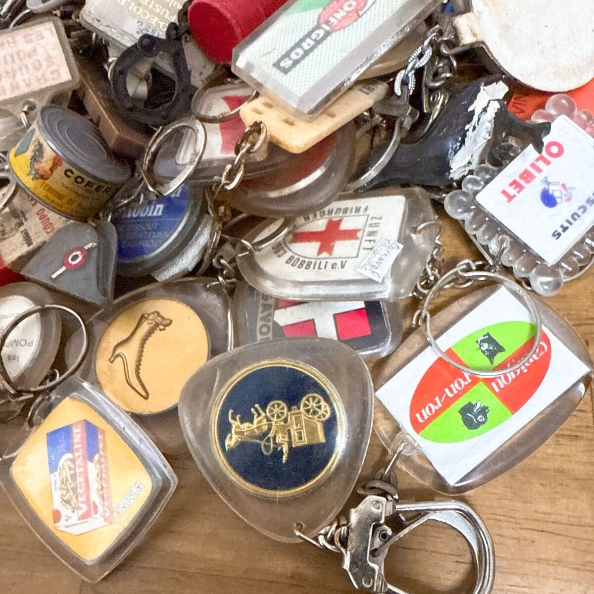 A】50個 フレンチキーホルダー ヴィンテージ まとめて まとめ売り 大量