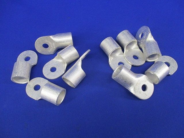 新品タグ付き⭐️2025FW新作⭐️フーディベスト⭐️ネイビー