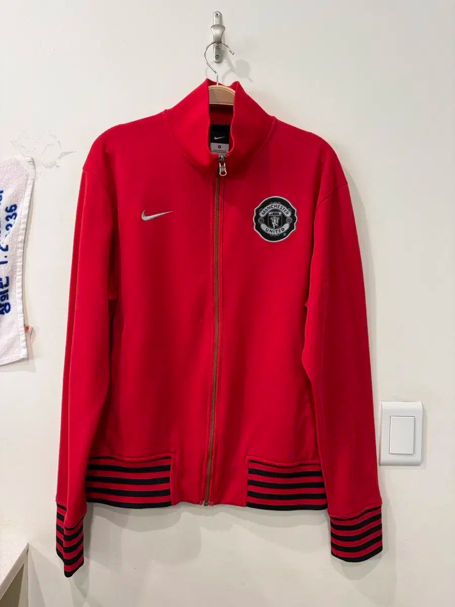 165 NIKE マンチェスター ユナイテッドFC ジャージ