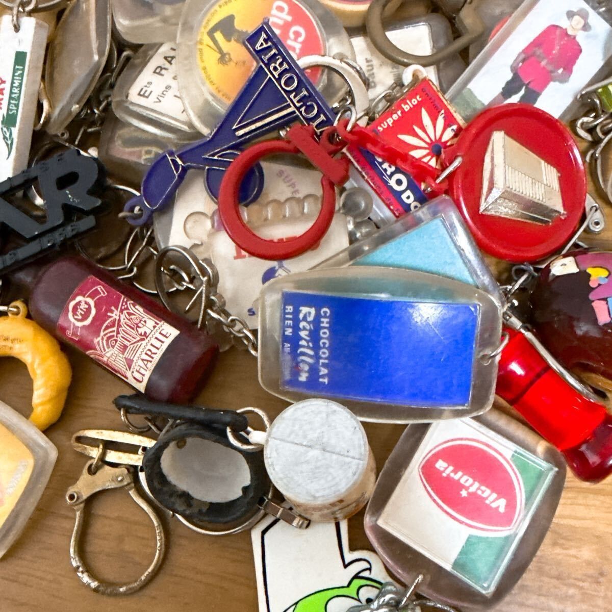 B】50個 フレンチキーホルダー ヴィンテージ まとめて まとめ売り 大量