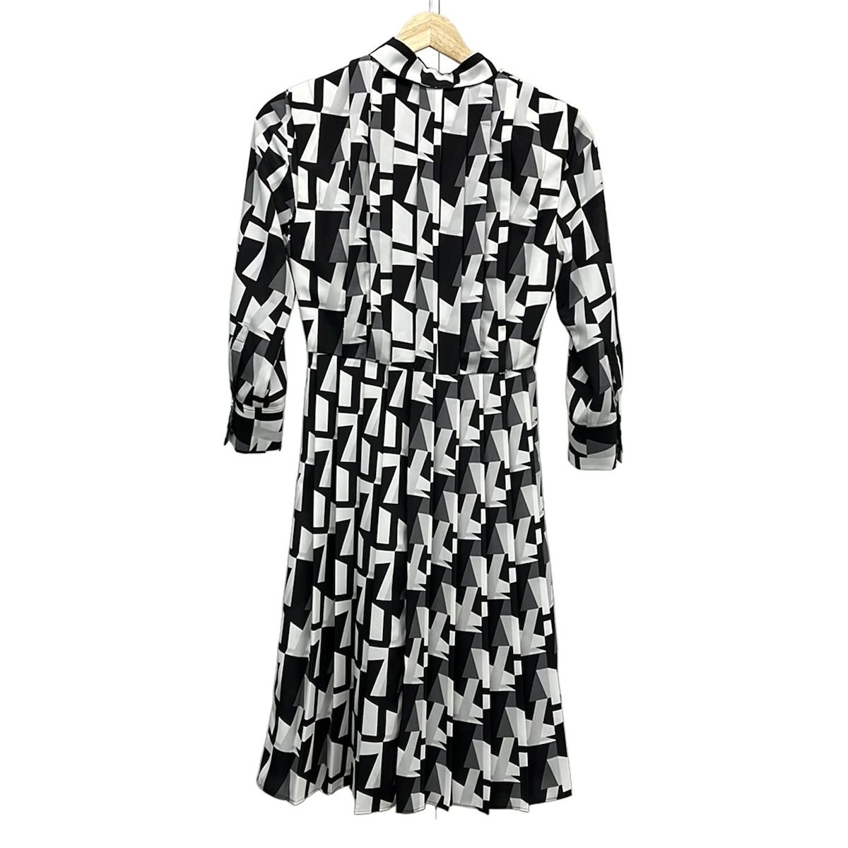 theory luxe セオリーリュクス ワンピース サイズ32 XS レディース 黒 グレー 白 レギュラー 長袖 ひざ丈