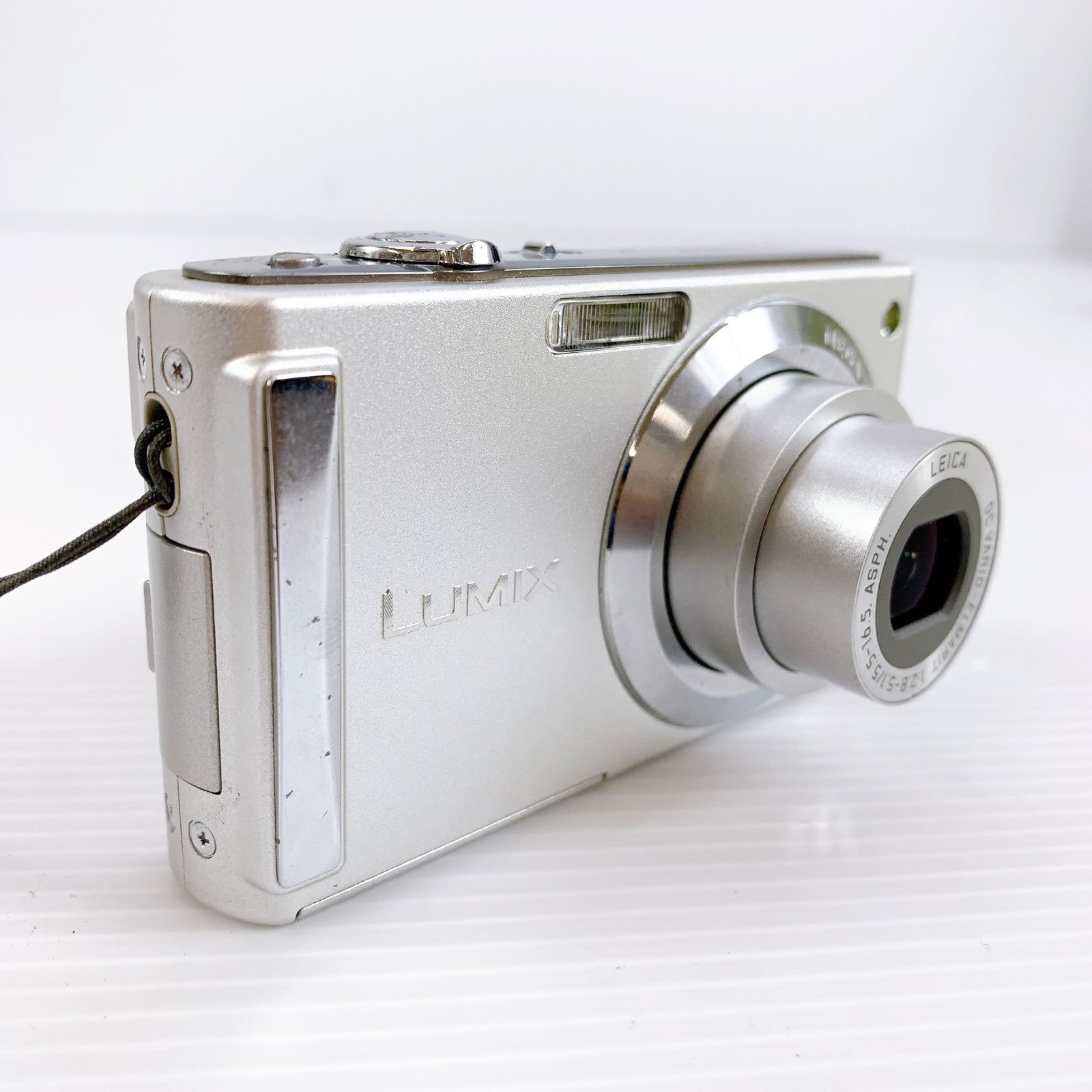 H-142 Panasonic LUMIX DMC-FS3 シルバー デジタルカメラ 動作確認済み
