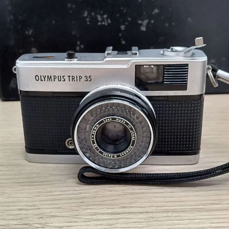 OLYMPUS TRIP 35 フィルムカメラ ジャンク品 - メルカリ