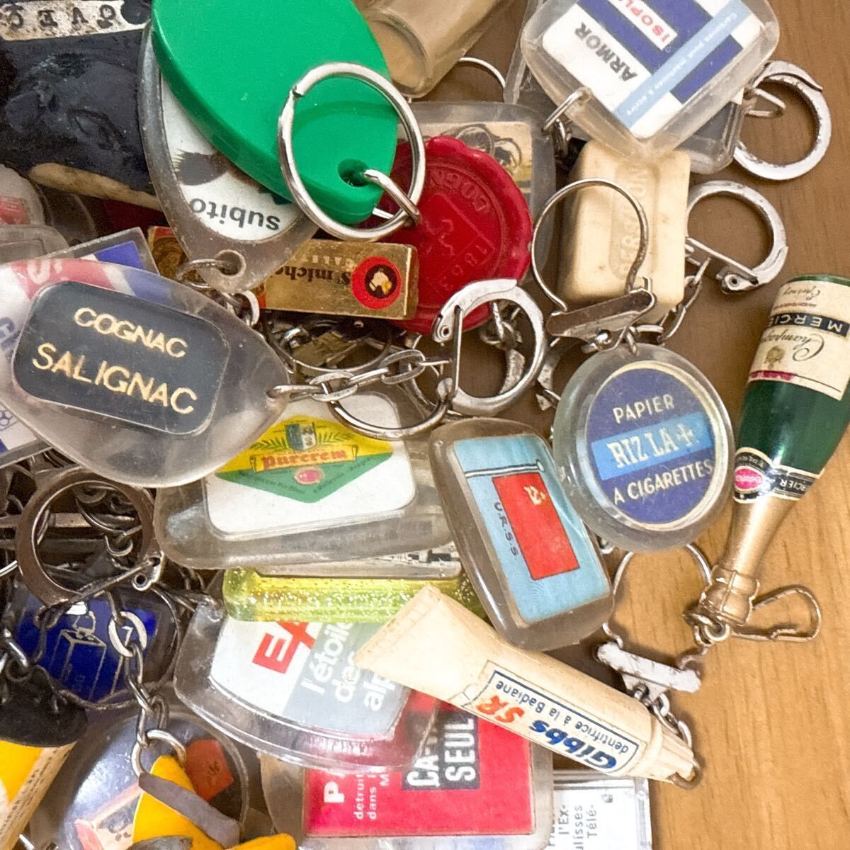 D】50個 フレンチキーホルダー ヴィンテージ まとめて まとめ売り 大量