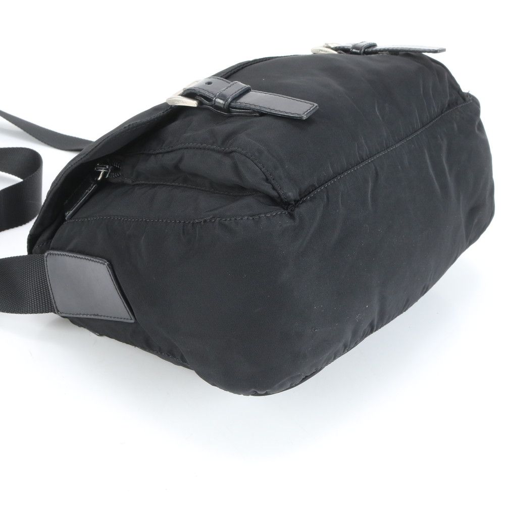 美品 プラダ テスート ナイロン トライアングルロゴ ショルダーバッグ