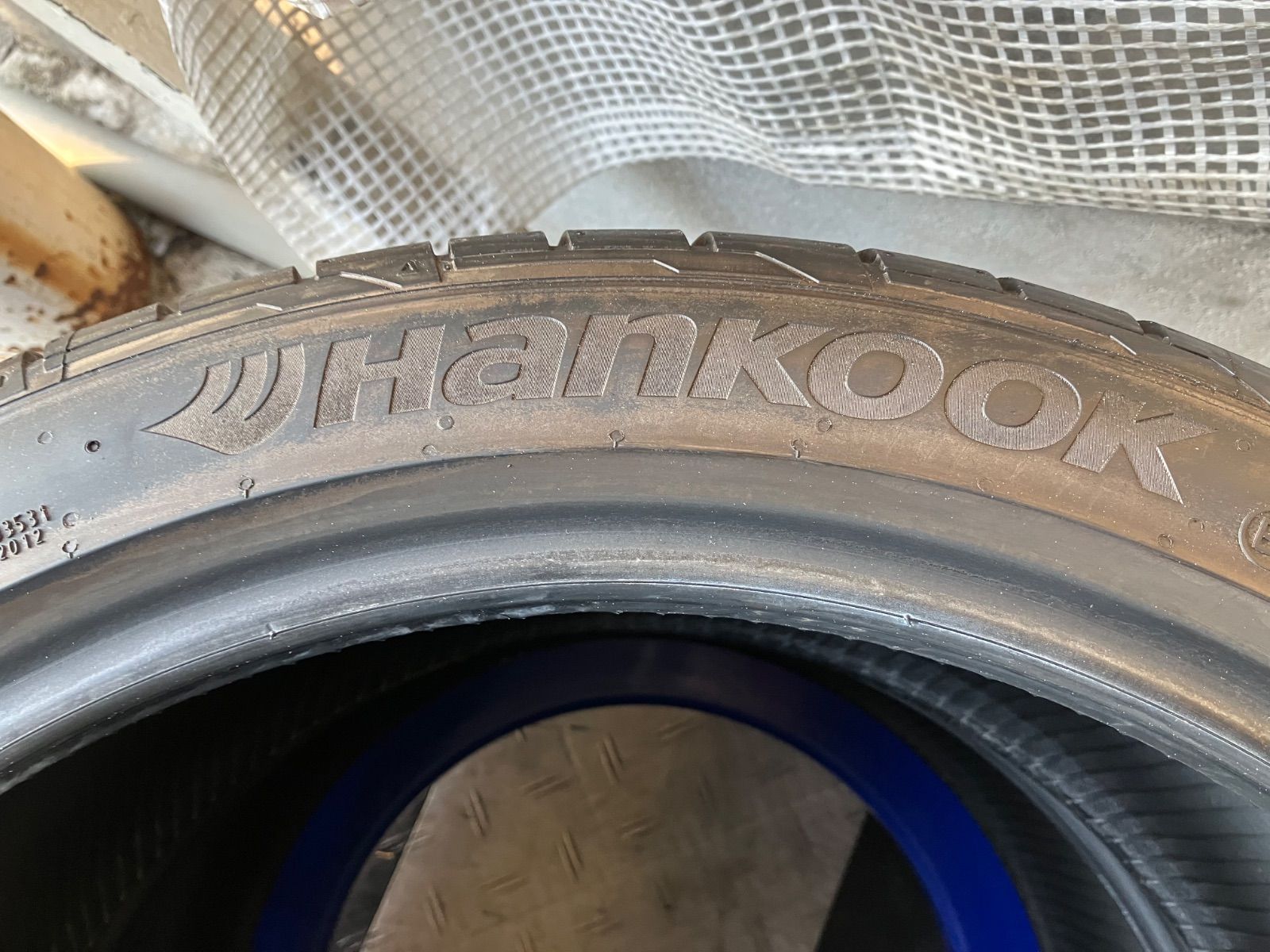 値下げ！[送料込み] 235/40R19 92Y 2023年製 HANKOOK VENTUS S1 EVO3 