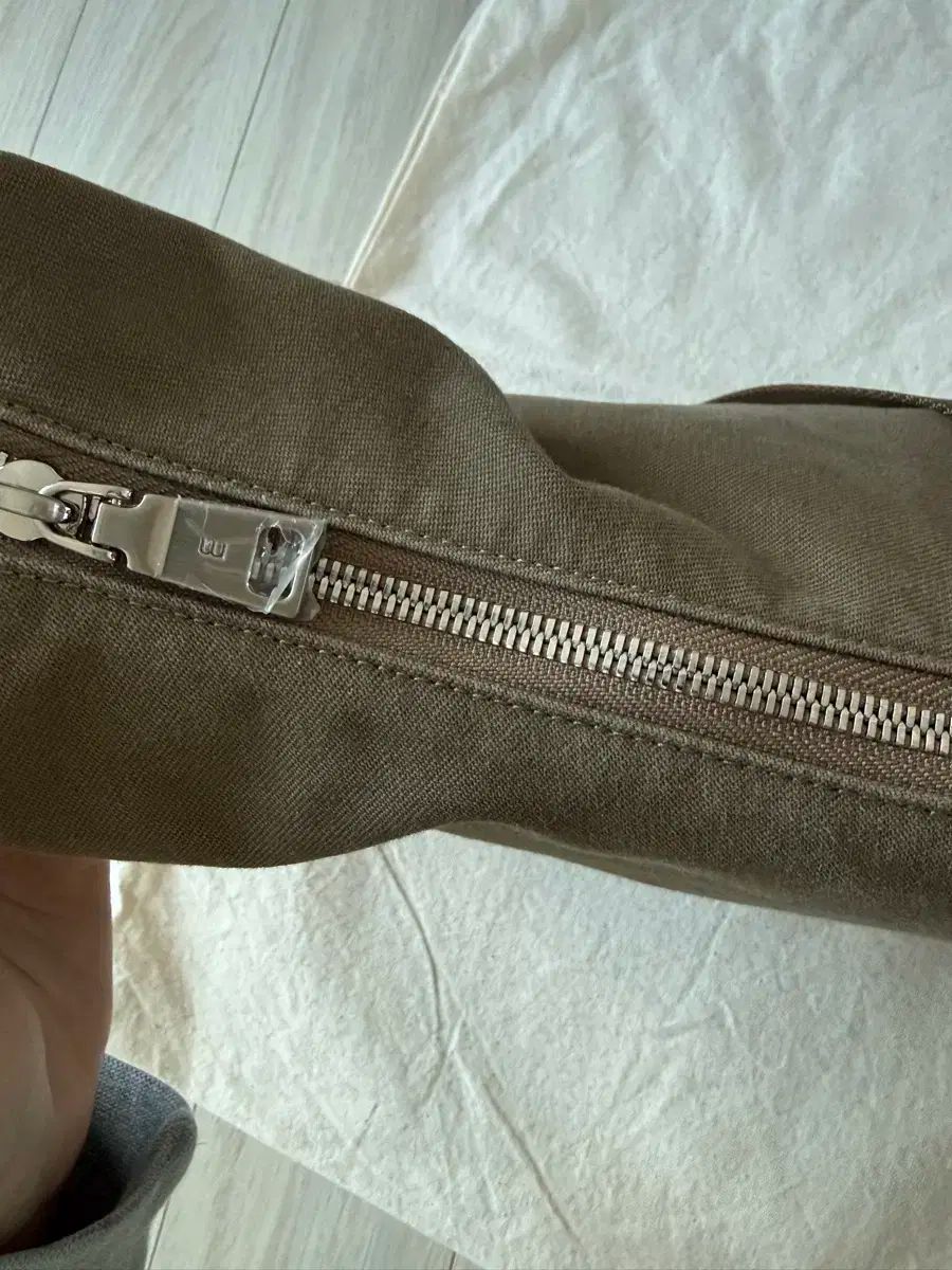  ミニミュート クローウェスト ラージ メッセンジャーバッグ ショルダーバッグ