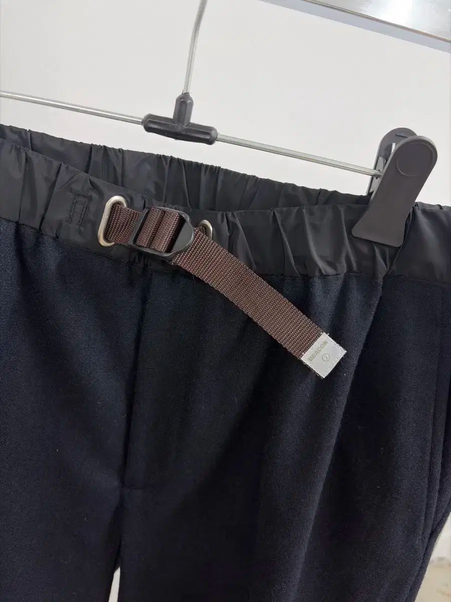 kolor beacon カラービコン ISTJ VENDING MACHINE Ver. ストラップ パンツ ネイビー