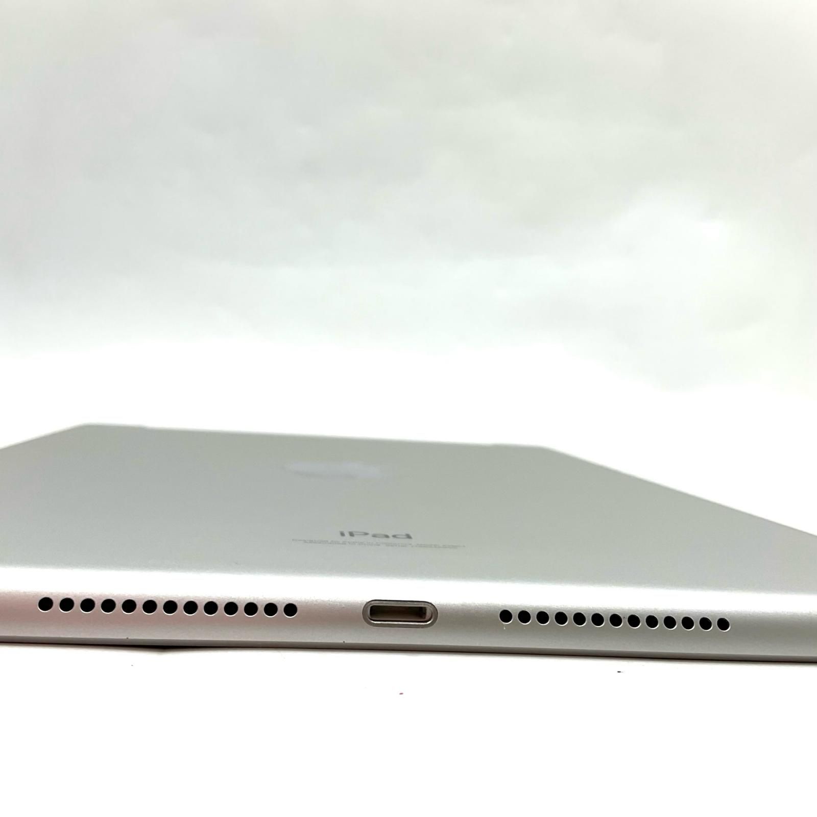  Apple iPad 10.2インチ 第9世代 64 GB シルバー au 白ロム 難有 iPad本体 タブレット