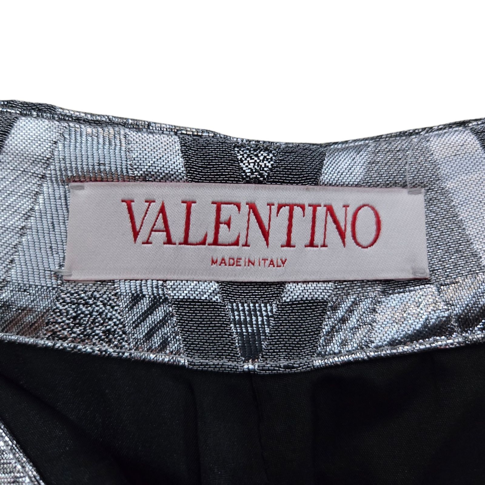 ◇VALENTINO ヴァレンティノ XB3RF1V66UM Vデザインサイドジップ